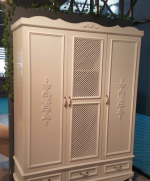 Распашные двери с декоративными накладками Каменск-Шахтинский