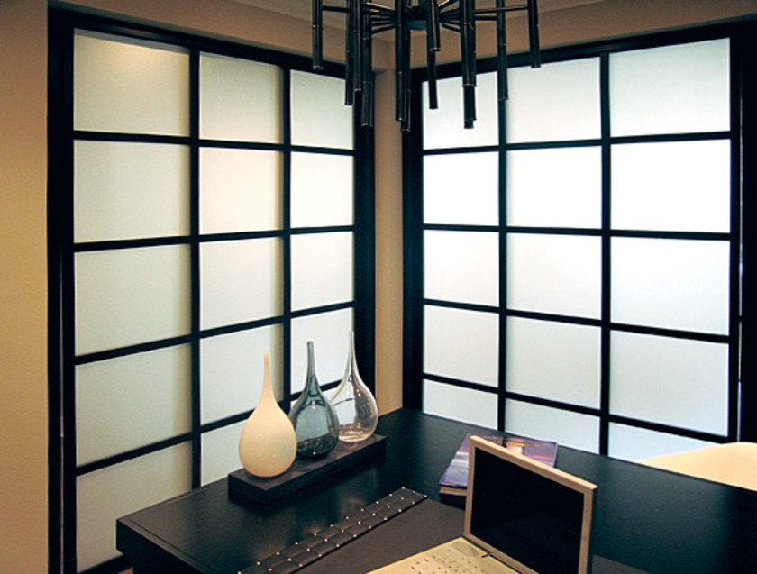 Угловая перегородка в японском стиле с матовым стеклом Каменск-Шахтинский