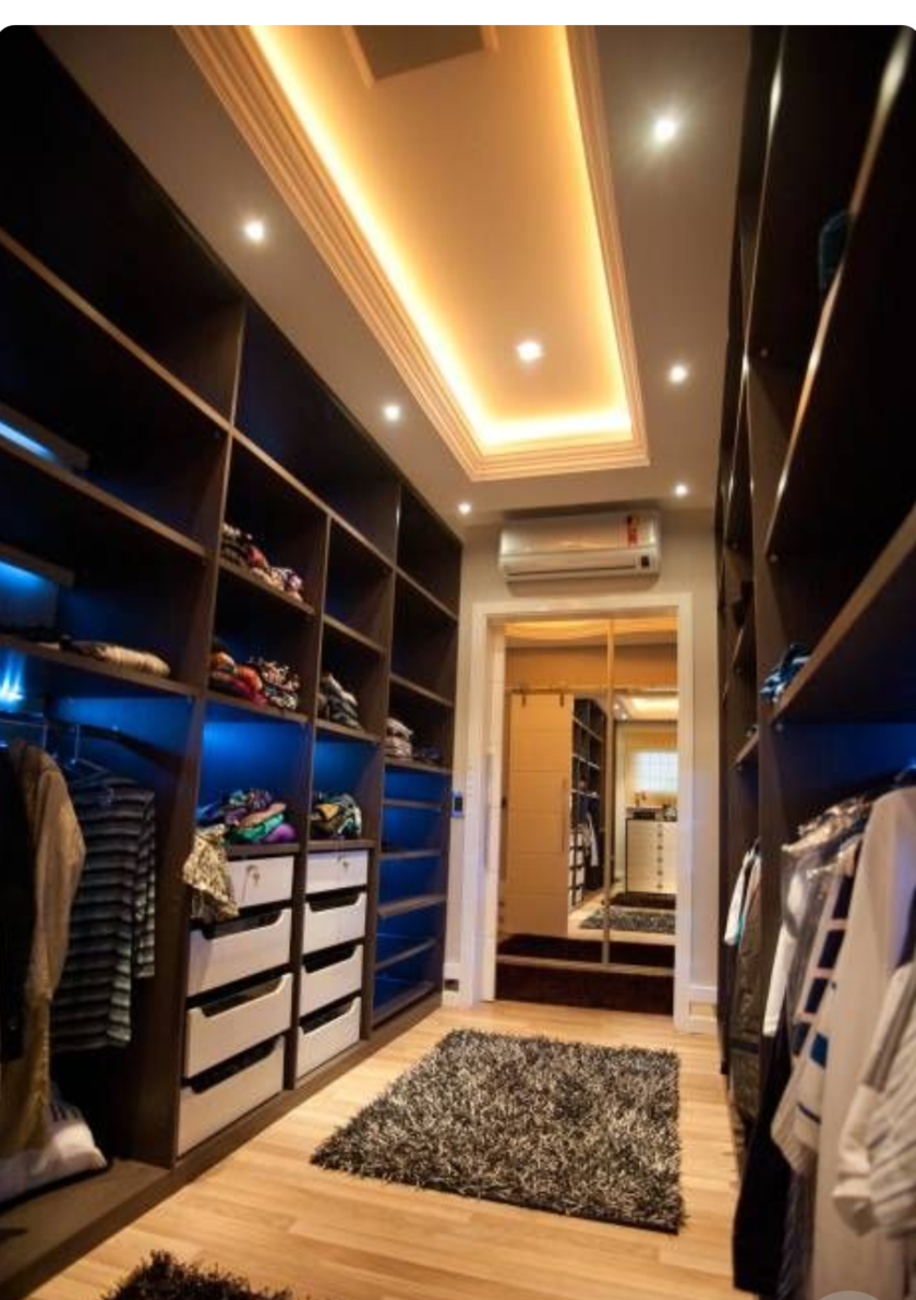 Большая открытая гардеробная комната с комбинированным наполнением Каменск-Шахтинский