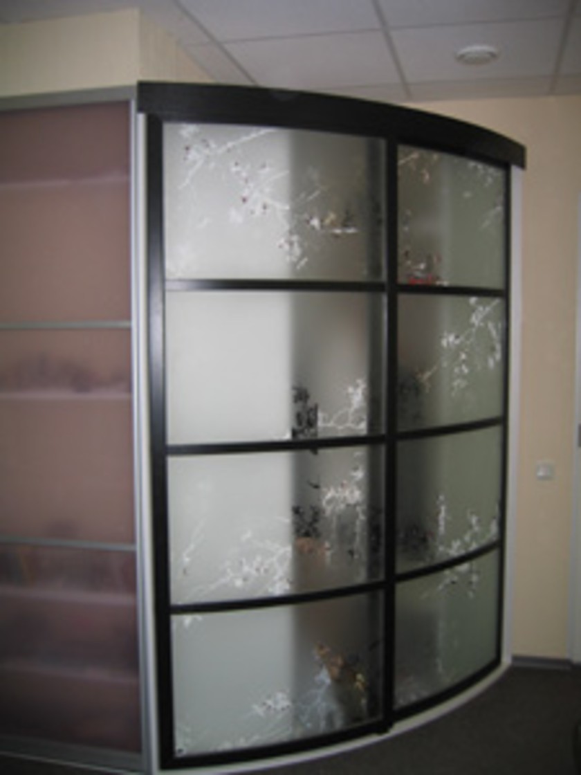 Шкаф купе радиусный с рисунком на стекле Каменск-Шахтинский